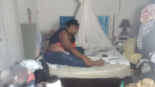 rachelexoticgirl online show from June 11, 2026, 3:26 am