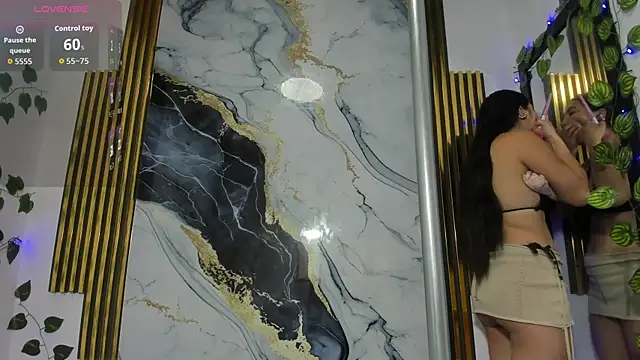 Snapshot of brittanyy20 chatting on November 6, 2025, 9:32 am brittanyy20 online show from November 6, 2025, 9:32 am