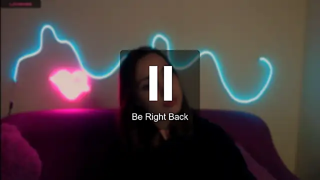 Snapshot of Mia_cutie77 chatting on November 22, 2025, 8:35 am Mia cutie77 online show from November 22, 2025, 8:35 am