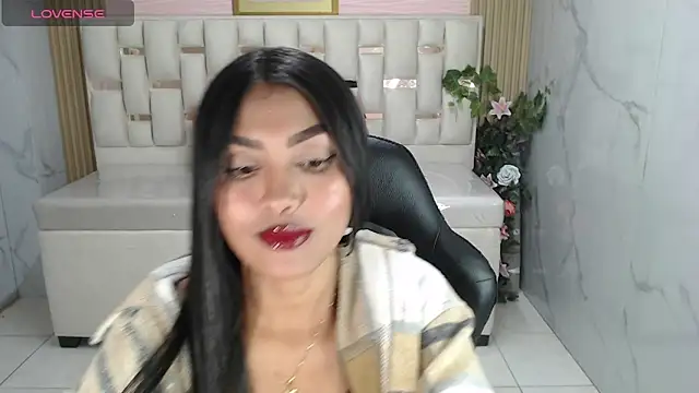 Snapshot of lissandra_s chatting on November 13, 2025, 8:41 pm lissandra s online show from November 13, 2025, 8:41 pm