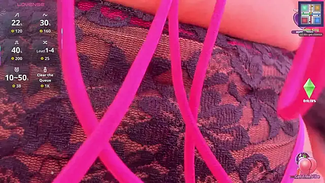 Snapshot of CatalinaBel chatting on October 18, 2025, 6:19 pm CatalinaBel online show from October 18, 2025, 6:19 pm