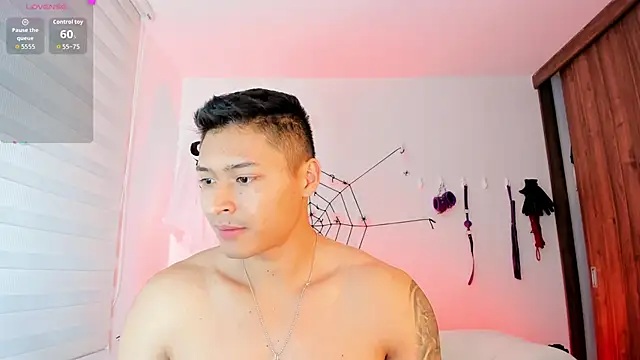 Snapshot of abu_dhabi_21 chatting on October 10, 2025, 5:17 am abu dhabi 21 online show from October 10, 2025, 5:17 am