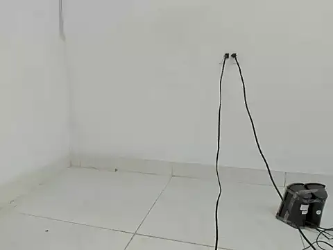 Snapshot of Dakota_x18 chatting on October 3, 2025, 8:06 pm Dakota x18 online show from October 3, 2025, 8:06 pm