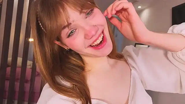 pienaple online show from February 21, 2026, 4:35 am