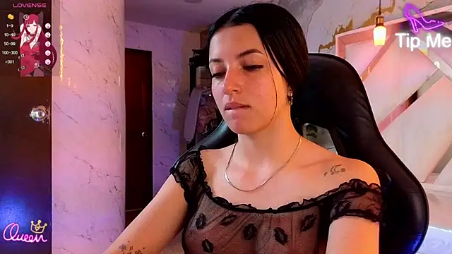 sophiadoll tf online show from June 6, 2026, 12:54 pm