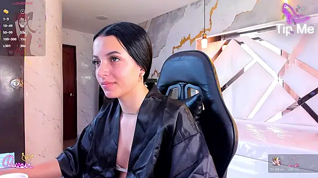 sophiadoll tf online show from June 12, 2026, 1:10 pm