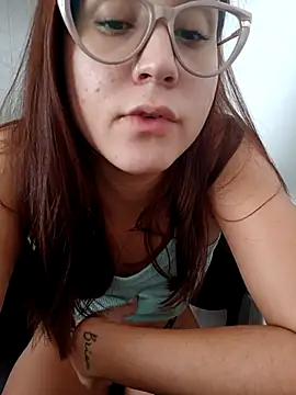 linameii online show from March 11, 2026, 6:47 pm