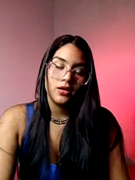 Snapshot of Renata_Zoe chatting on December 15, 2025, 12:15 am Renata Zoe online show from December 15, 2025, 12:15 am