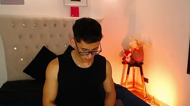 SalvadorFit online show from September 30, 2025, 8:58 pm