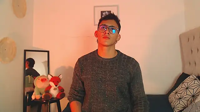 SalvadorFit online show from November 11, 2025, 8:53 pm