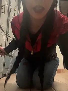 Snapshot of Genesissrea chatting on November 18, 2025, 8:46 pm Genesissrea online show from November 18, 2025, 8:46 pm