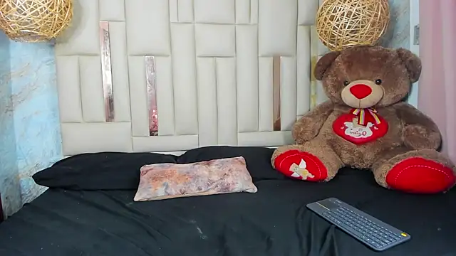 Dixiebelle online show from March 1, 2026, 12:01 am