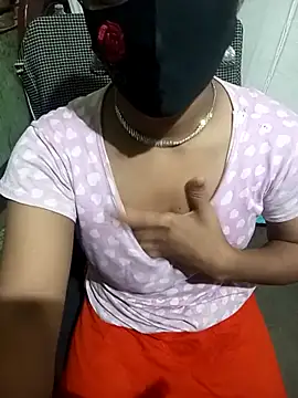 Cute Couple59 online show from October 3, 2025, 9:17 am