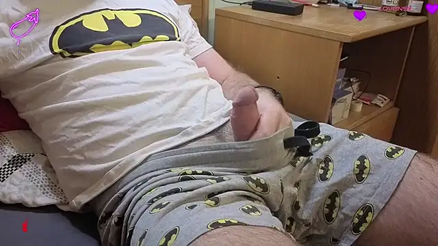 Astleitx online show from March 10, 2026, 10:37 pm