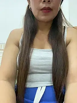 Snapshot of Milky-milk chatting on July 14, 2026, 2:01 pm Milky-milk online show from July 14, 2026, 2:01 pm