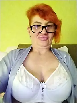 Alissa55552111 online show from April 21, 2026, 8:12 pm