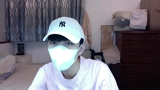 Snapshot of kai101010 chatting on September 24, 2025, 2:53 pm kai101010 online show from September 24, 2025, 2:53 pm