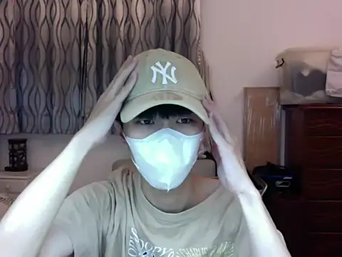 Snapshot of kai101010 chatting on October 1, 2025, 4:13 pm kai101010 online show from October 1, 2025, 4:13 pm