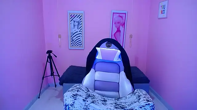 Snapshot of Bunny_poison chatting on November 30, 2025, 1:15 pm Bunny poison online show from November 30, 2025, 1:15 pm