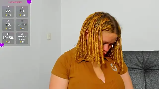 Cherrysweetyx online show from March 8, 2026, 4:22 pm