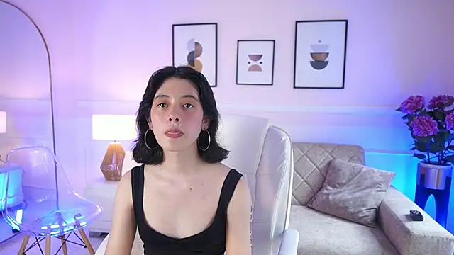 BillieBrownn online show from September 19, 2025, 7:14 pm