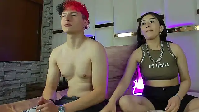 Snapshot of ANLLELOAndANGELA chatting on November 7, 2025, 5:57 pm ANLLELOAndANGELA online show from November 7, 2025, 5:57 pm