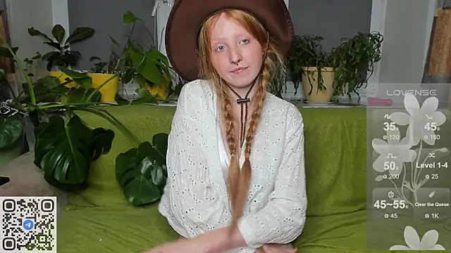 Snapshot of RitaSweety18 chatting on November 16, 2025, 7:52 pm RitaSweety18 online show from November 16, 2025, 7:52 pm