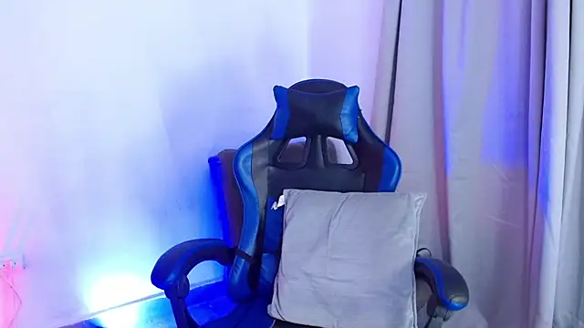 deivid bigcock1 online show from July 26, 2026, 12:30 am