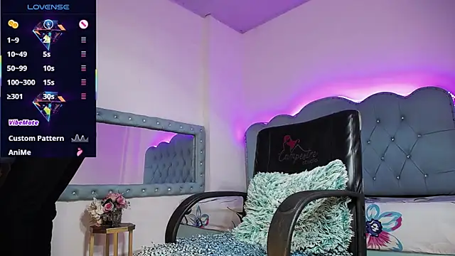 Snapshot of Andrew_Thomas_ chatting on November 7, 2025, 2:44 am Andrew Thomas online show from November 7, 2025, 2:44 am