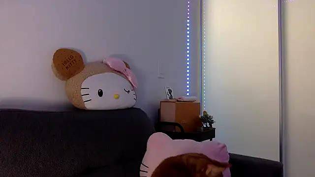 Snapshot of pinkybaby444 chatting on December 14, 2025, 12:27 am pinkybaby444 online show from December 14, 2025, 12:27 am