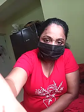 queendivya online show from November 22, 2025, 4:11 am