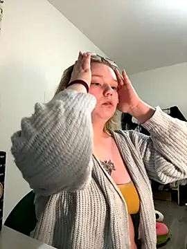 Snapshot of lame_cat chatting on October 4, 2025, 1:14 am lame cat online show from October 4, 2025, 1:14 am