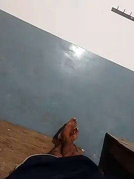 Snapshot of VickyMonster5 chatting on October 17, 2025, 1:14 pm VickyMonster5 online show from October 17, 2025, 1:14 pm