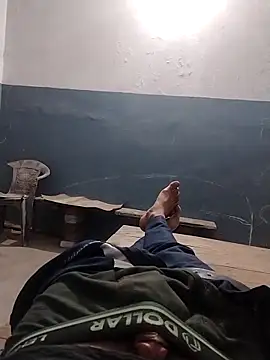 Snapshot of VickyMonster5 chatting on November 20, 2025, 11:15 pm VickyMonster5 online show from November 20, 2025, 11:15 pm