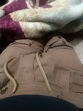 Snapshot of VickyMonster5 chatting on November 25, 2025, 12:38 pm VickyMonster5 online show from November 25, 2025, 12:38 pm