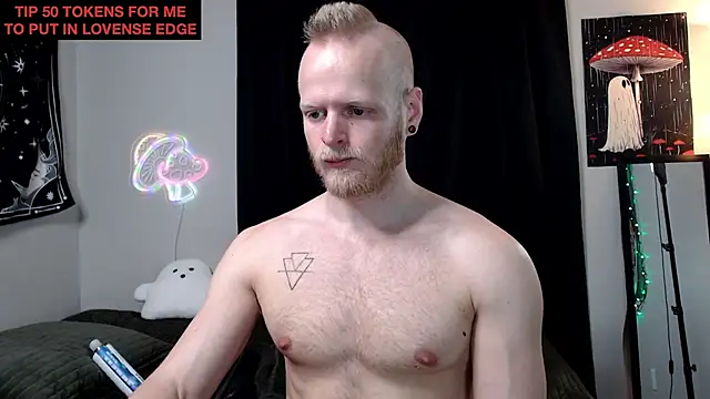 Snapshot of randyroderick chatting on December 17, 2025, 5:35 am randyroderick online show from December 17, 2025, 5:35 am