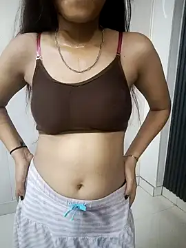 Baby girl67 online show from September 29, 2025, 5:29 pm