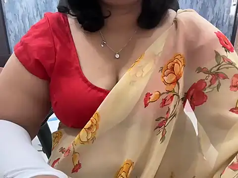 Snapshot of divya-jannu chatting on October 9, 2025, 3:26 am divya-jannu online show from October 9, 2025, 3:26 am