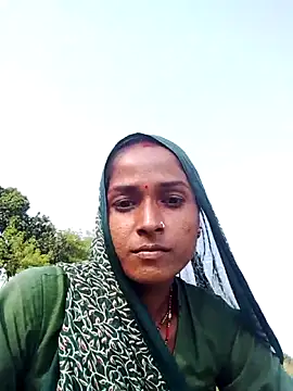 Hot reshmaji online show from October 15, 2025, 9:53 am