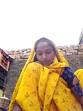 Hot reshmaji online show from December 4, 2025, 4:00 am