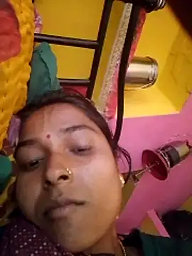 Snapshot of Hot_reshmaji chatting on March 31, 2026, 9:10 am Hot reshmaji online show from March 31, 2026, 9:10 am