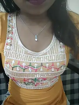 Snapshot of Disha-_00 chatting on November 11, 2025, 5:07 am Disha- 00 online show from November 11, 2025, 5:07 am