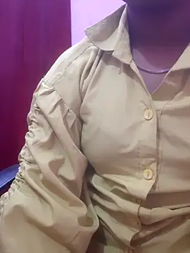 pari rani7 online show from February 22, 2026, 3:51 am