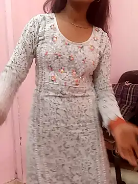 pari rani7 online show from March 12, 2026, 4:07 am