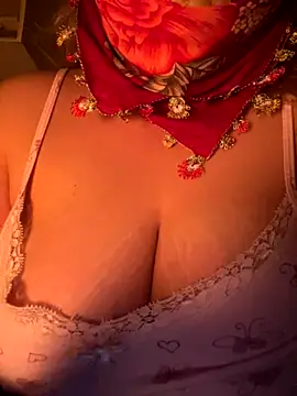 Snapshot of Heidaa chatting on September 25, 2025, 11:30 pm Heidaa online show from September 25, 2025, 11:30 pm