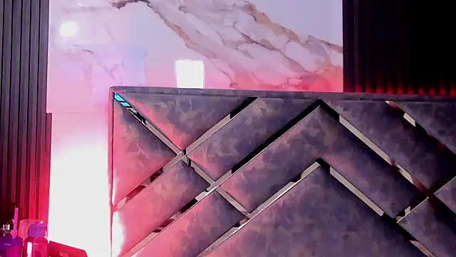 Snapshot of Aliyahsstone chatting on October 29, 2025, 12:51 pm Aliyahsstone online show from October 29, 2025, 12:51 pm