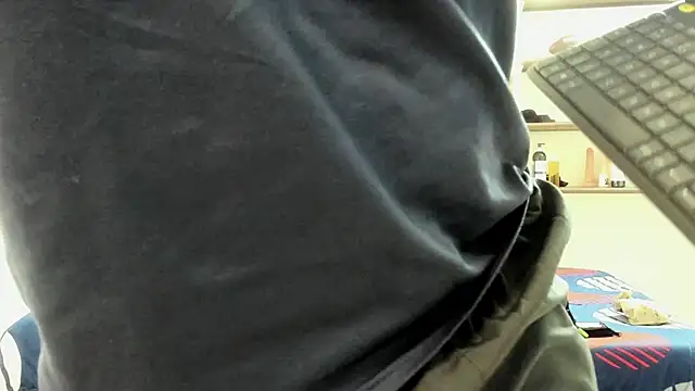 BooyHott  online show from March 11, 2026, 6:58 pm