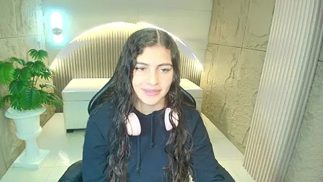 dany r  online show from February 24, 2026, 12:47 pm