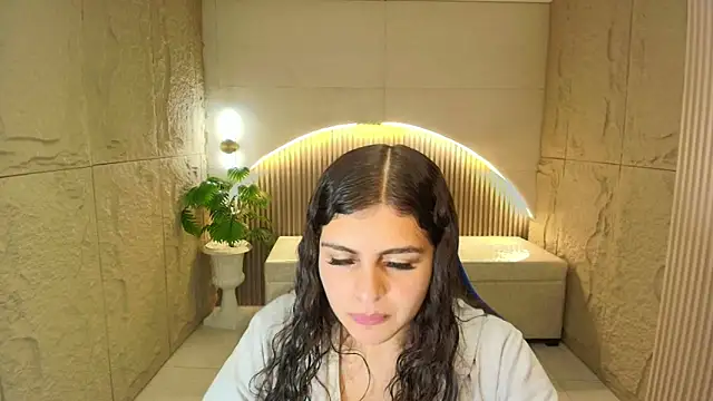 dany r  online show from April 25, 2026, 12:41 pm