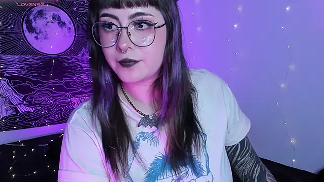 Hallucigenia  online show from February 6, 2026, 8:45 pm